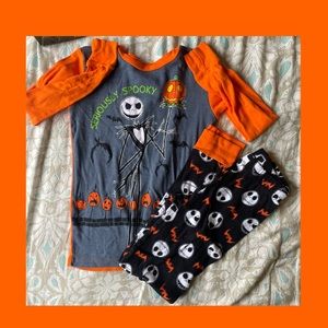 Bundle of 2 Halloween boys PJ’s